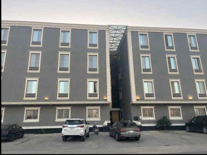 شقة للبيع - حي العارض